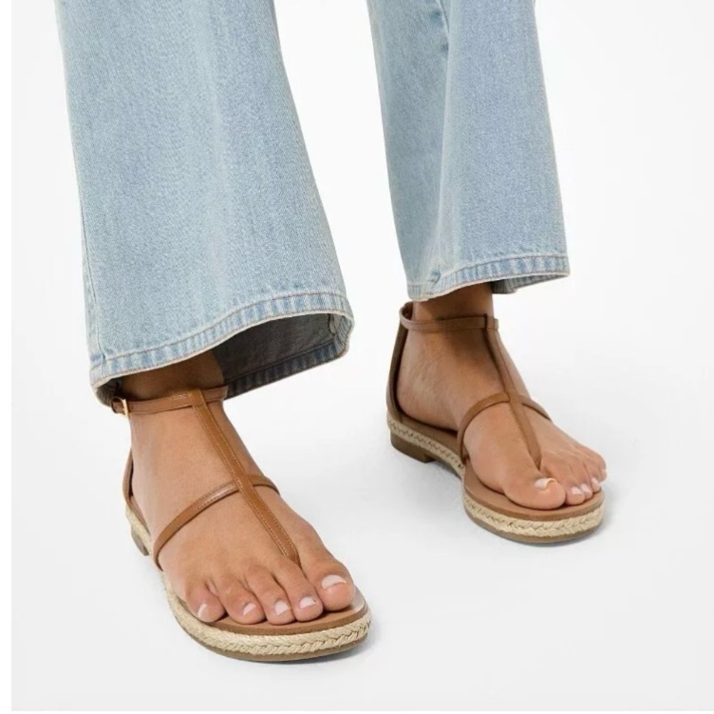 RUNWAY Michael Kors Collection Annabeth Acorn Thong Sandal Made in Italy NEW 36